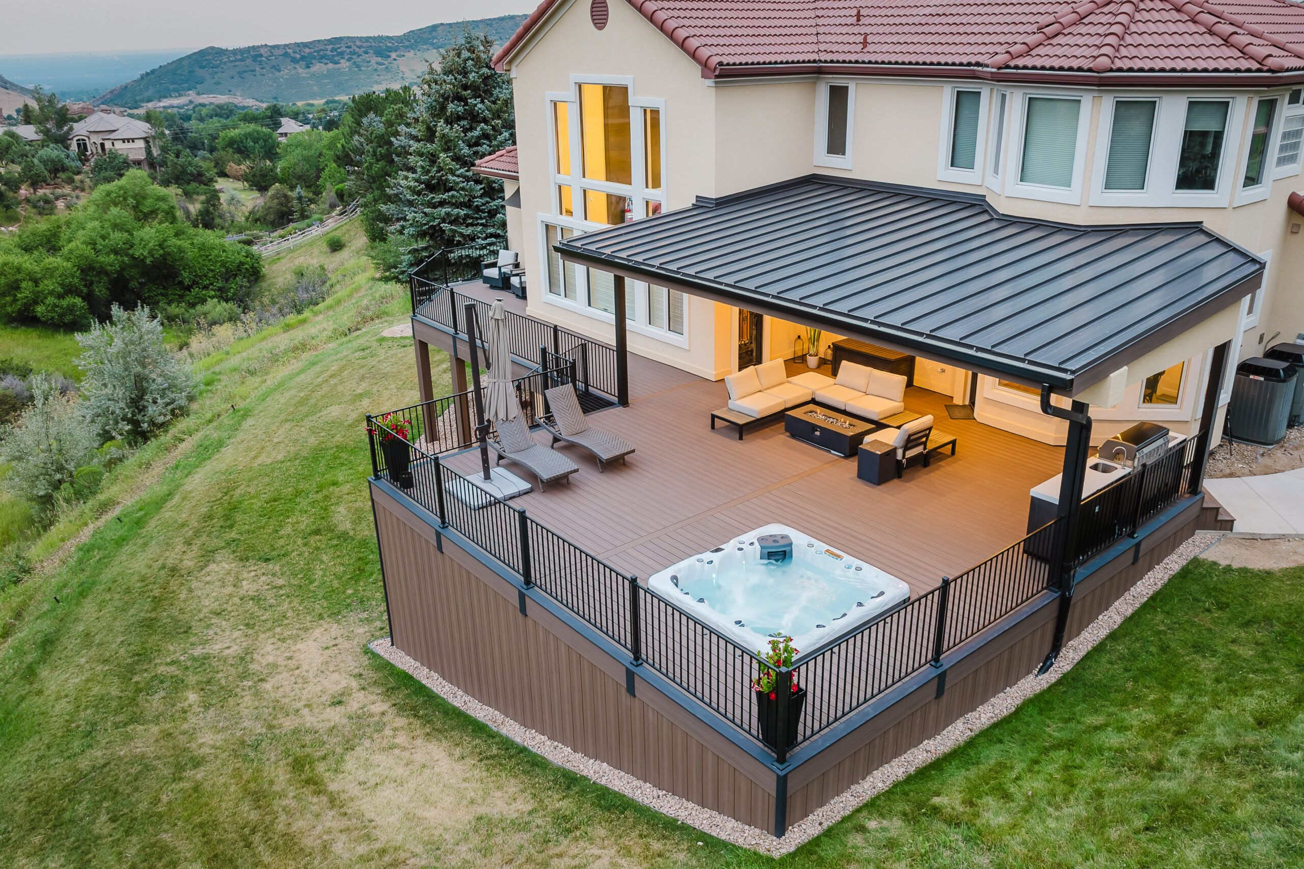 Custom deck construction in Colorado foothills
