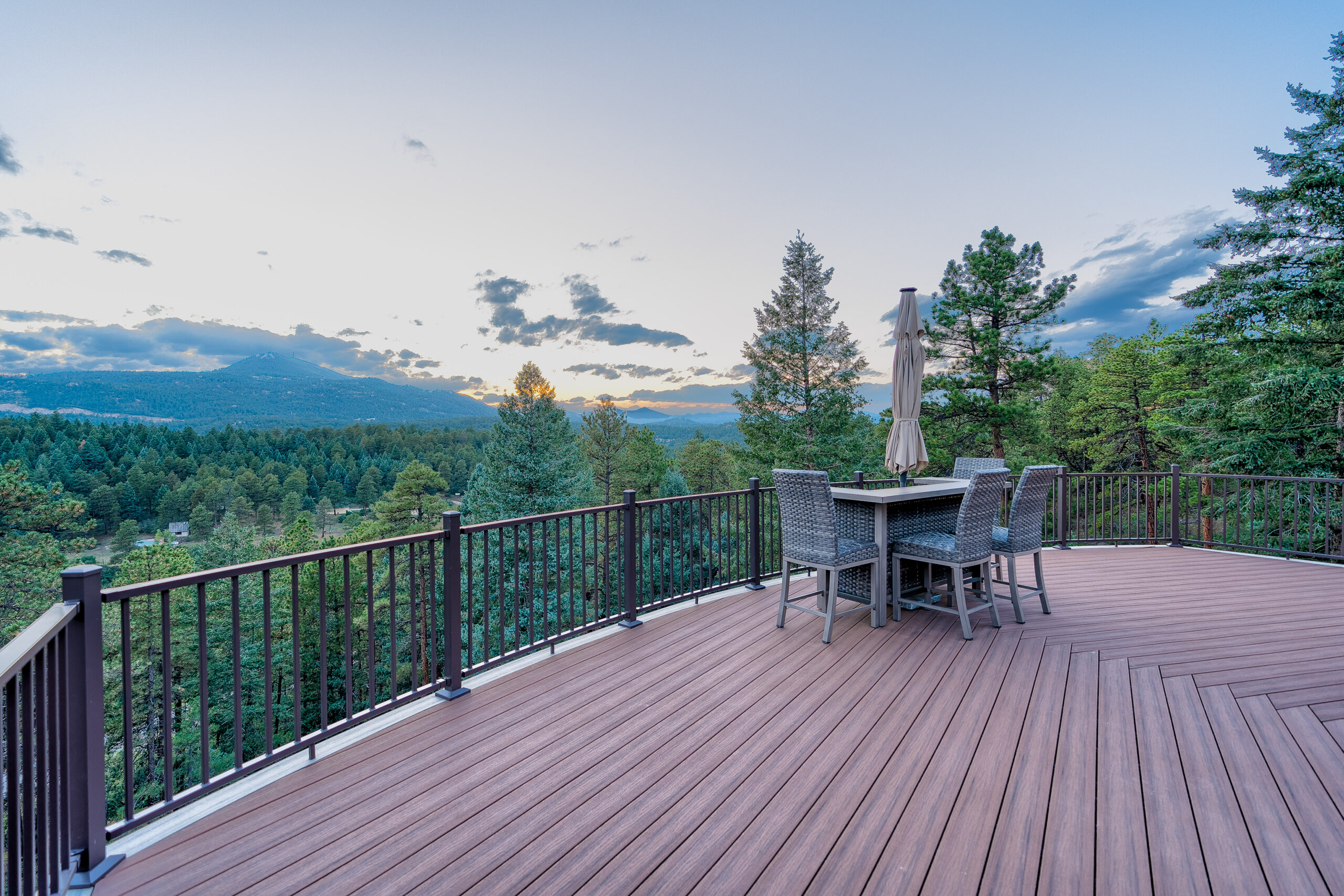 Morrison deck with Deckorators voyage