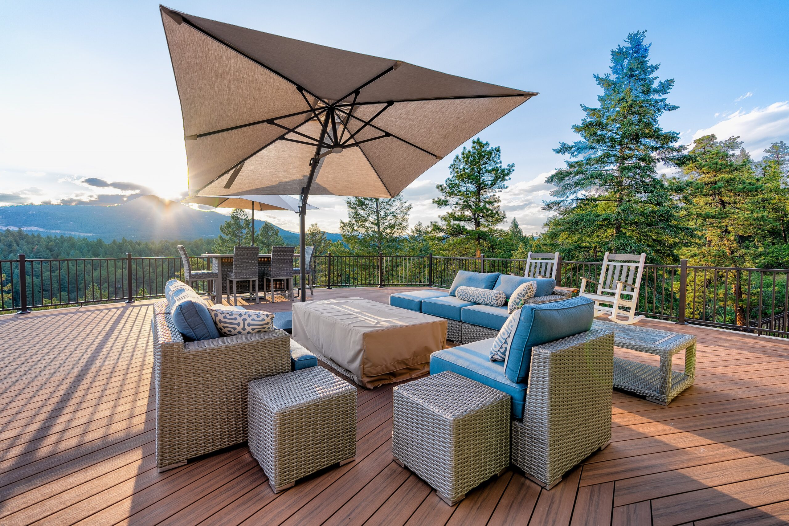 Top 5 Things to Look for When Selecting a Deck Contractor in Colorado ...