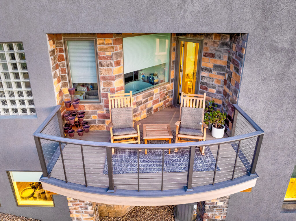 Genesee deck builder