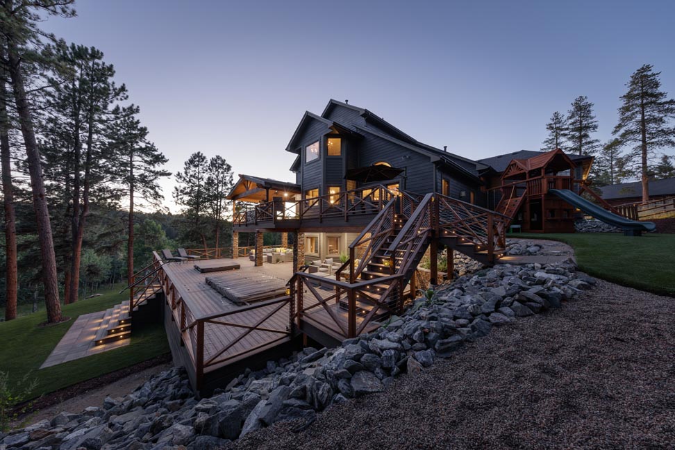 Custom deck in Evergreen Colorado built with permits and custom design